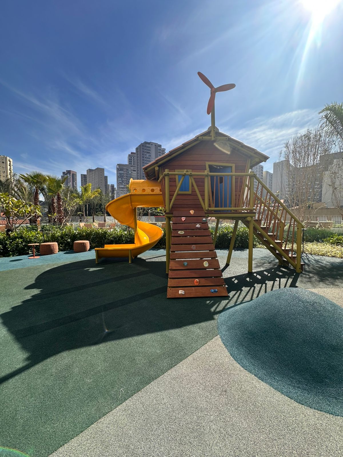PENINSULA VILA MADALENA 192M²